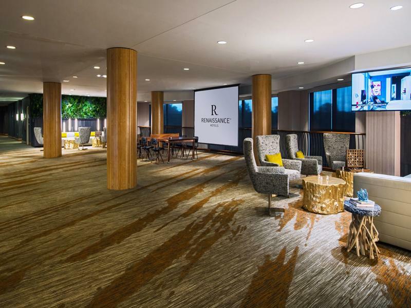 Renaissance North Hills Hotel 4*
